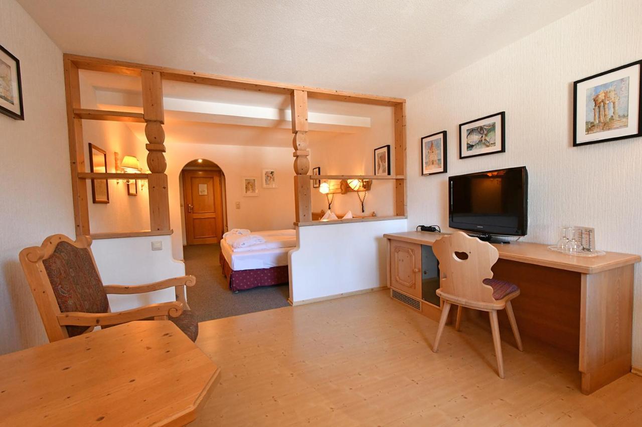 Landhotel Altes Zollhaus Hermsdorf  Bagian luar foto