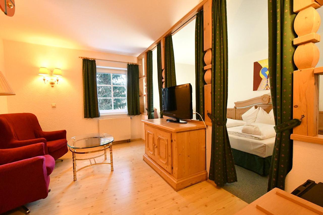 Landhotel Altes Zollhaus Hermsdorf  Bagian luar foto